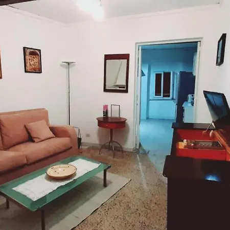 Casa Lale Apartment *